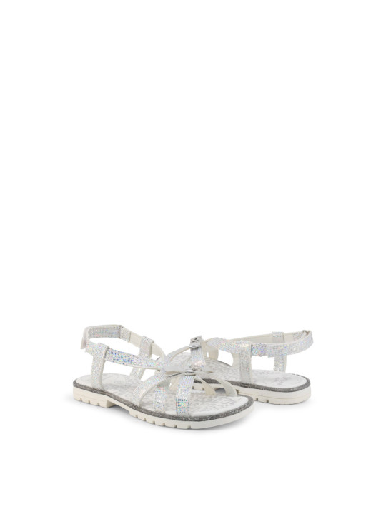 Silberne Sandalen mit Strasssteinen verziert