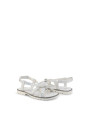 Silberne Sandalen mit Strasssteinen verziert