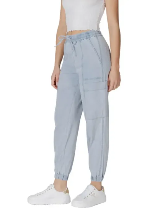 Leichte Desigual Jeans mit Taschen