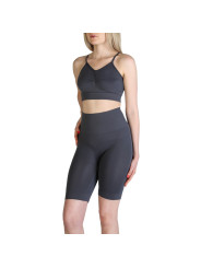 Graue Damen Kompressions-Sportshorts hochtailliert
