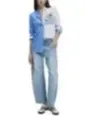 Weiße Bluse mit Jeans