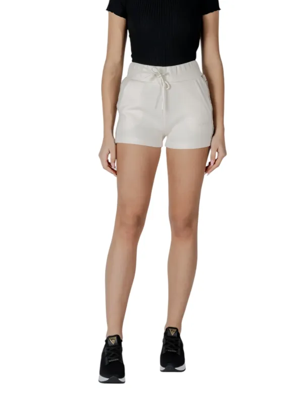 "Guess Active Shorts im Sale | Guess Active - Guess Active Shorts Donna online kaufen"|Planet-Deluxe "Guess Active Shorts im Sale | Guess Active - Guess Active Shorts Donna online kaufen"|Planet-Deluxe