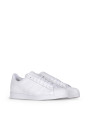 Weiße Adidas Superstar Sneaker Paar