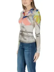 Pastellfarbene Bluse mit abstraktem Design