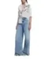 Weiße Bluse mit Jeans