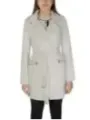 Grauer Trenchcoat mit Gürtel