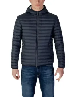 Blauer gesteppter Kapuzenjacke mit Jeans