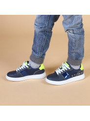Navyblau neon gelbe Sneaker