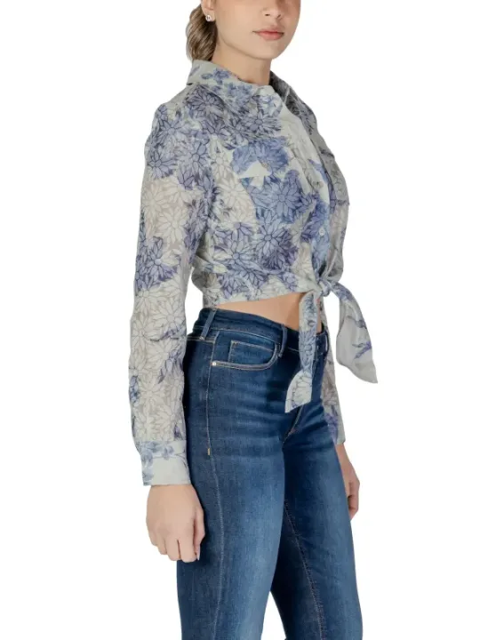 Guess 482847 Bluse Jeans Outfit