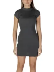 "Calvin Klein Jeans Kleider im Sale | Calvin Klein Jeans - Calvin Klein Jeans Abito Donna online kaufen"|Planet-Deluxe