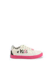 Weiße Sneaker mit pinkfarbener Sohle