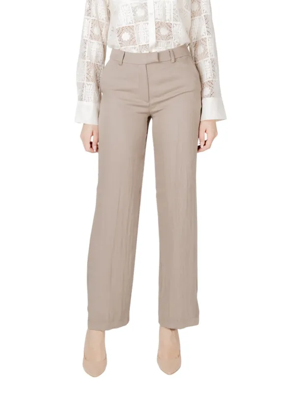 "Vila Clothes Hosen im Sale | Vila Clothes - Vila Clothes Pantaloni Donna online kaufen"|Planet-Deluxe "Vila Clothes Hosen im Sale | Vila Clothes - Vila Clothes Pantaloni Donna online kaufen"|Planet-Deluxe