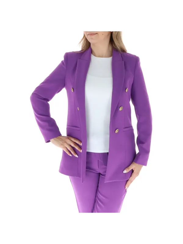 Goldknopf-Blazer mit tailliertem Schnitt Goldknopf-Blazer mit tailliertem Schnitt
