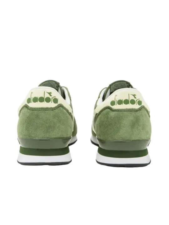 Diadora grüne Wildledersneakers Rückansicht