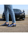 Sparco Sneakers und sportliches Auto