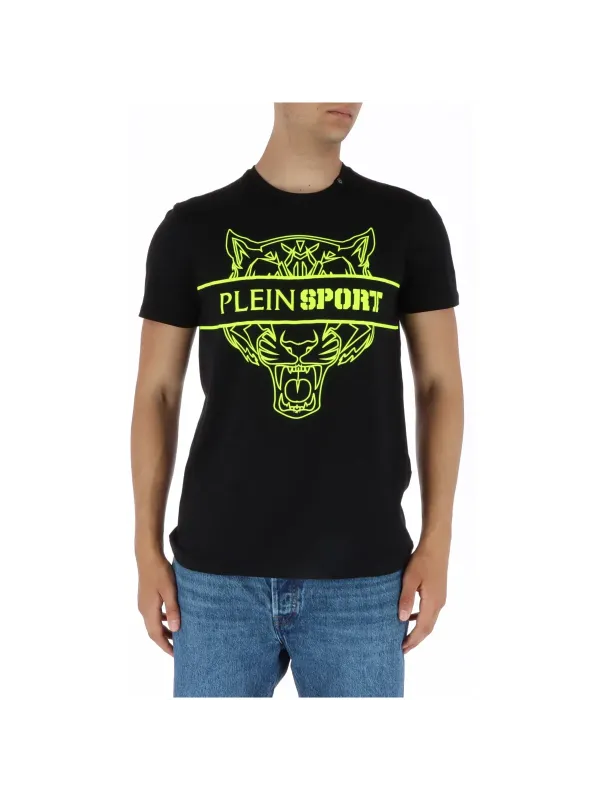 Schwarzes Tiger-T-Shirt mit Jeans Schwarzes Tiger-T-Shirt mit Jeans