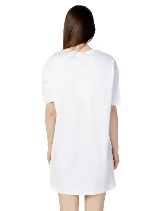 Love Moschino weißes T-Shirt Modell
