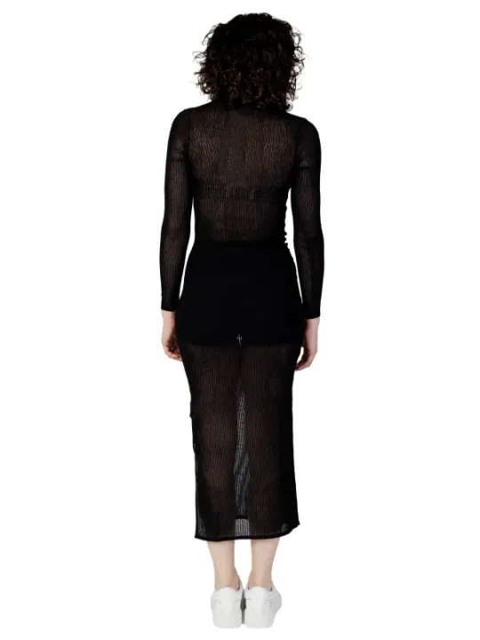 "Calvin Klein Jeans Kleider im Sale | Calvin Klein Jeans - Calvin Klein Jeans Abito Donna online kaufen"|Planet-Deluxe