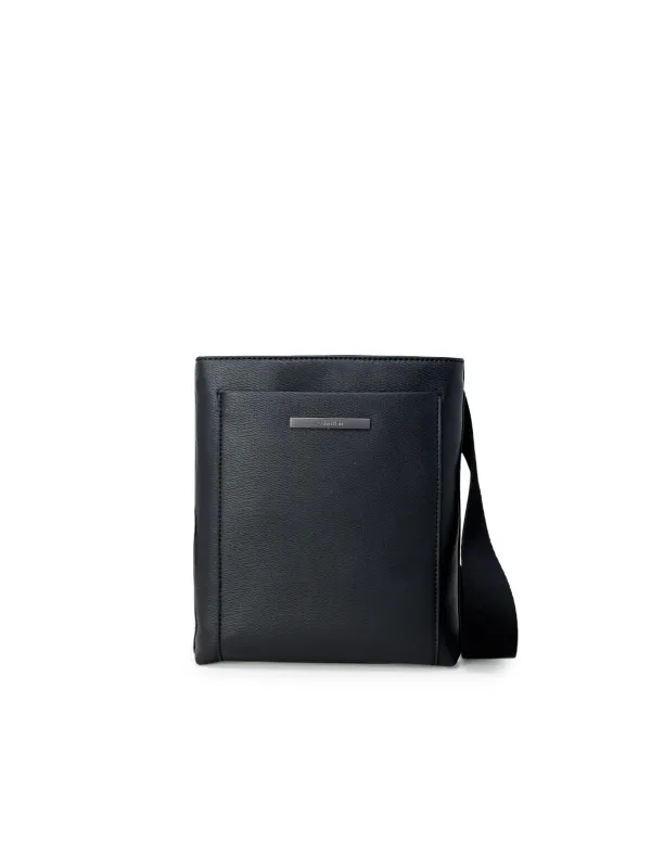 "Calvin Klein Taschen im Sale | Calvin Klein 454617 online kaufen"|Planet-Deluxe "Calvin Klein Taschen im Sale | Calvin Klein 454617 online kaufen"|Planet-Deluxe