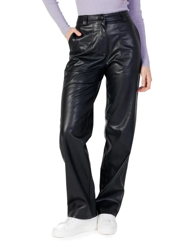 "Calvin Klein Jeans Hosen im Sale | Calvin Klein Jeans - Calvin Klein Jeans Pantaloni Donna online kaufen"|Planet-Deluxe "Calvin Klein Jeans Hosen im Sale | Calvin Klein Jeans - Calvin Klein Jeans Pantaloni Donna online kaufen"|Planet-Deluxe