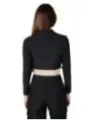 Schwarzes Cropped Top und Hose
