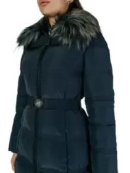 Dunkelgraue Guess Daunenjacke mit Pelz