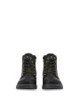 Schwarze Lederstiefeletten mit grober Sohle