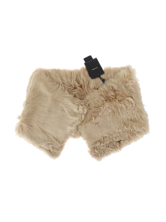 Scarves Elegant Alpaca Fur Shoulder Wrap in Beige 3.210,00 € 8050246188231 | Planet-Deluxe