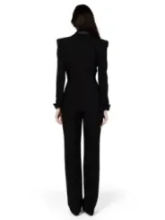Schwarzer Damenanzug, Rückansicht, elegant
