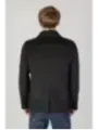 Mann trägt Mulish 469931 Mantel