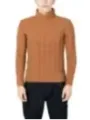 Karamellfarbener Herren Strickpullover