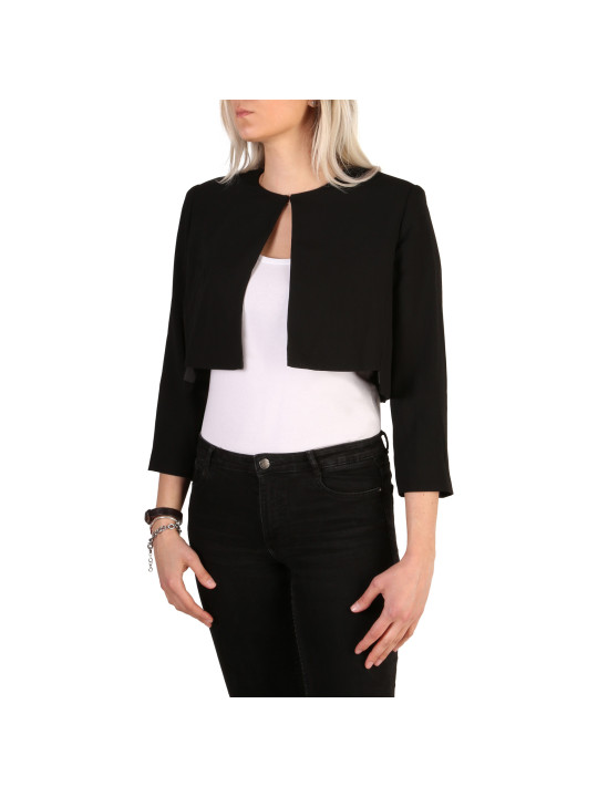 Schwarzes Samtkleid mit Blumenspitze