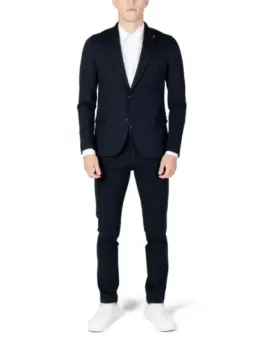 Navy-Wollanzug mit rotem Detail