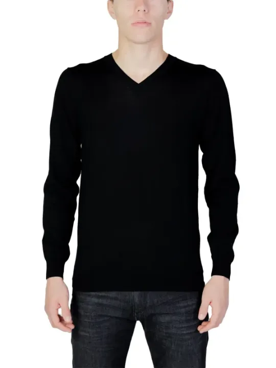 Schwarzer V-Ausschnitt Pullover Jeans