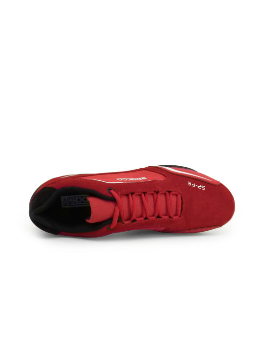 Roter Sparco SP-F6 Rennschuh