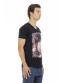 T-Shirts Sleek V-Neck Tee with Edgy Front Print 60,00 € 8056641282161 | Planet-Deluxe