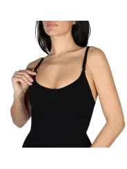 Schwarzes formendes Unterwäsche-Camisole mit Trägern