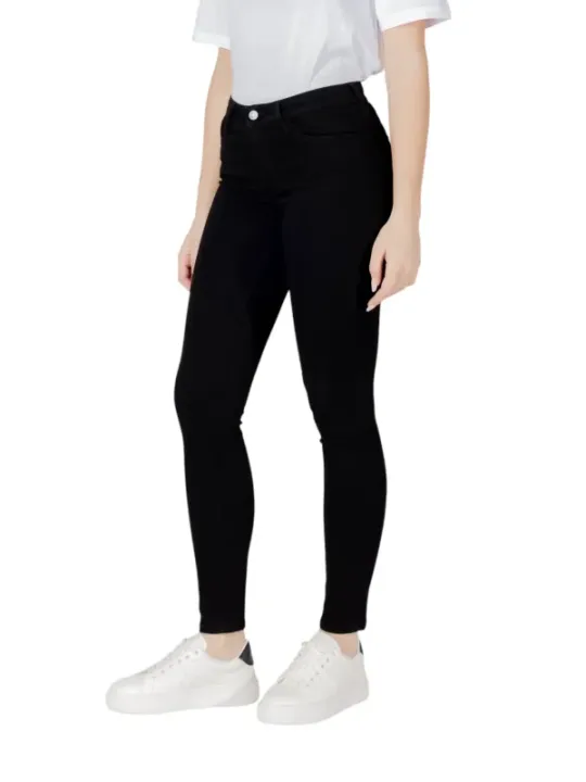"Armani Exchange Jeans im Sale | Armani Exchange Schwarze Damenjeans online kaufen"|Planet-Deluxe