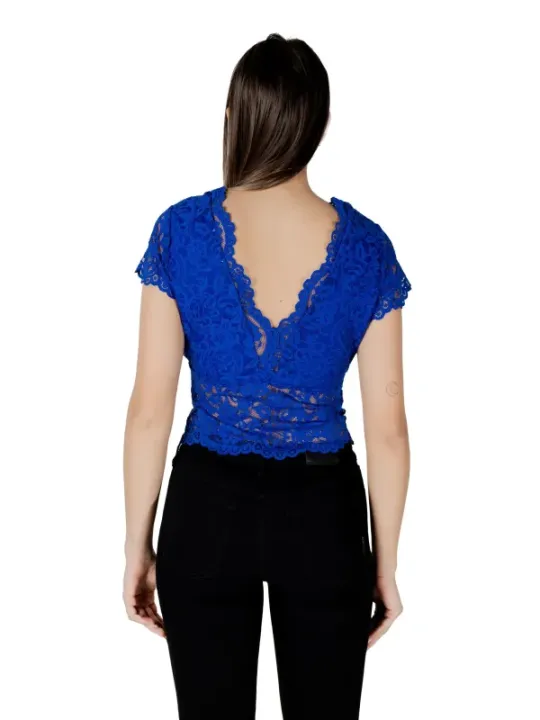 "Morgan De Toi Tops im Sale | Morgan De Toi Lace V-Neck Top - Frühlingsromantik in Blau online kaufen"|Planet-Deluxe