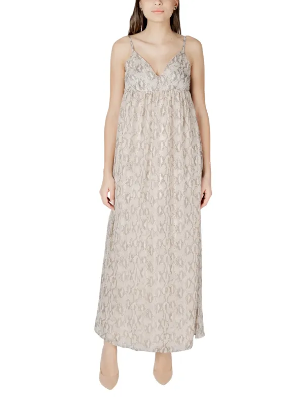 "Only Kleider im Sale | Only Eleganz Kleid online kaufen"|Planet-Deluxe "Only Kleider im Sale | Only Eleganz Kleid online kaufen"|Planet-Deluxe