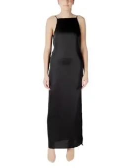 Only Sommer-Eleganz Kleid - Schwarz: Stilvoll & Leicht