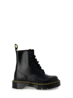 "Dr. Martens Heritage Lederstiefel – Robust & Stilvoll"