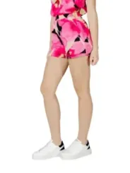 "Only Shorts im Sale | Only Fuchsinrot Blumen Romper online kaufen"|Planet-Deluxe