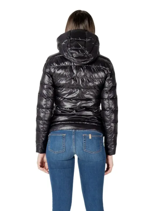 "Blauer Jacken im Sale | Blauer Damen Pufferjacke Schwarz - Stilvoller Frühlingsbegleiter online kaufen"|Planet-Deluxe