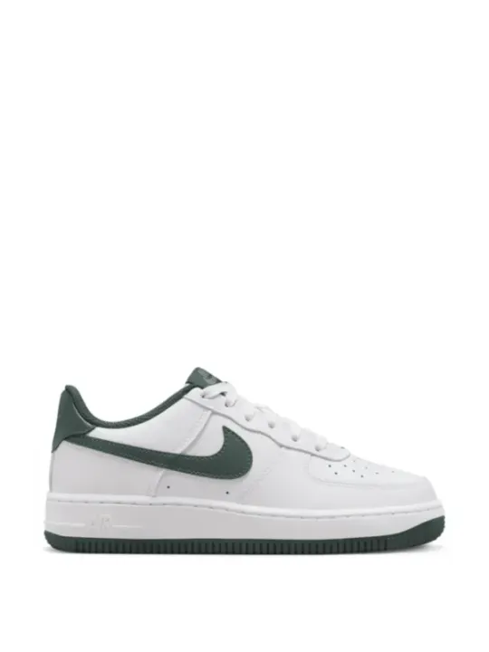 "Nike Sneakers im Sale | Nike Grün-Dynamik Sneaker online kaufen"|Planet-Deluxe