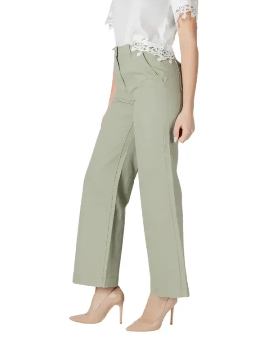 "Morgan De Toi Hosen im Sale | Morgan De Toi Frühlingshose Grün aus 100% Baumwolle online kaufen"|Planet-Deluxe