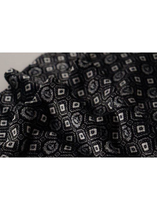 Scarves Elegant Black Geometric Silk Blend Scarf 370,00 € 8054802820399 | Planet-Deluxe