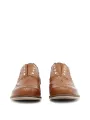 Braune Lederschuhe im Oxford-Brogue-Stil
