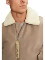 "Calvin Klein Jeans Jacken im Sale | Calvin Klein Herrenjacke Beige Herbst/Winter online kaufen"|Planet-Deluxe