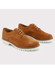 Braunfarbene Wildlederschuhe Made in Italia